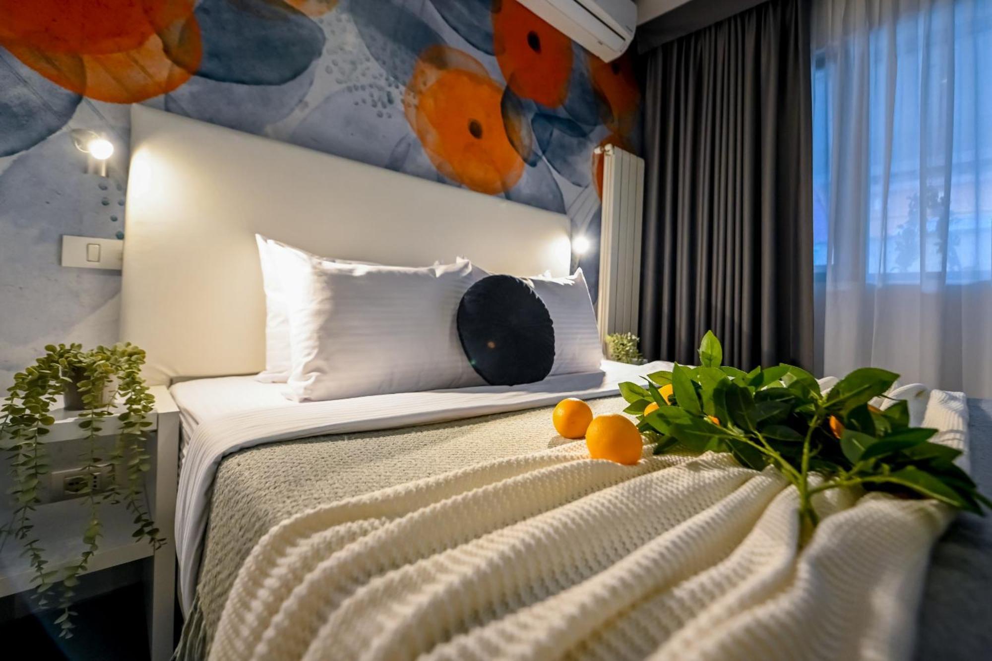 Urban Paradise - Modern Central Accommodation Bucareste Quarto foto